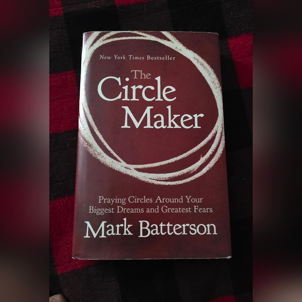 The Circle Maker by Mark Batterson - Red Hardcover